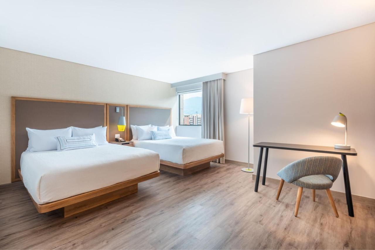 Fairfield By Marriott Medellin Sabaneta Hotel Itagüí Eksteriør billede